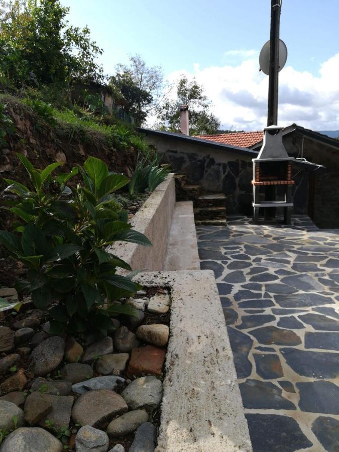 Casa D'Aldeia Villa Alvarenga Exterior photo
